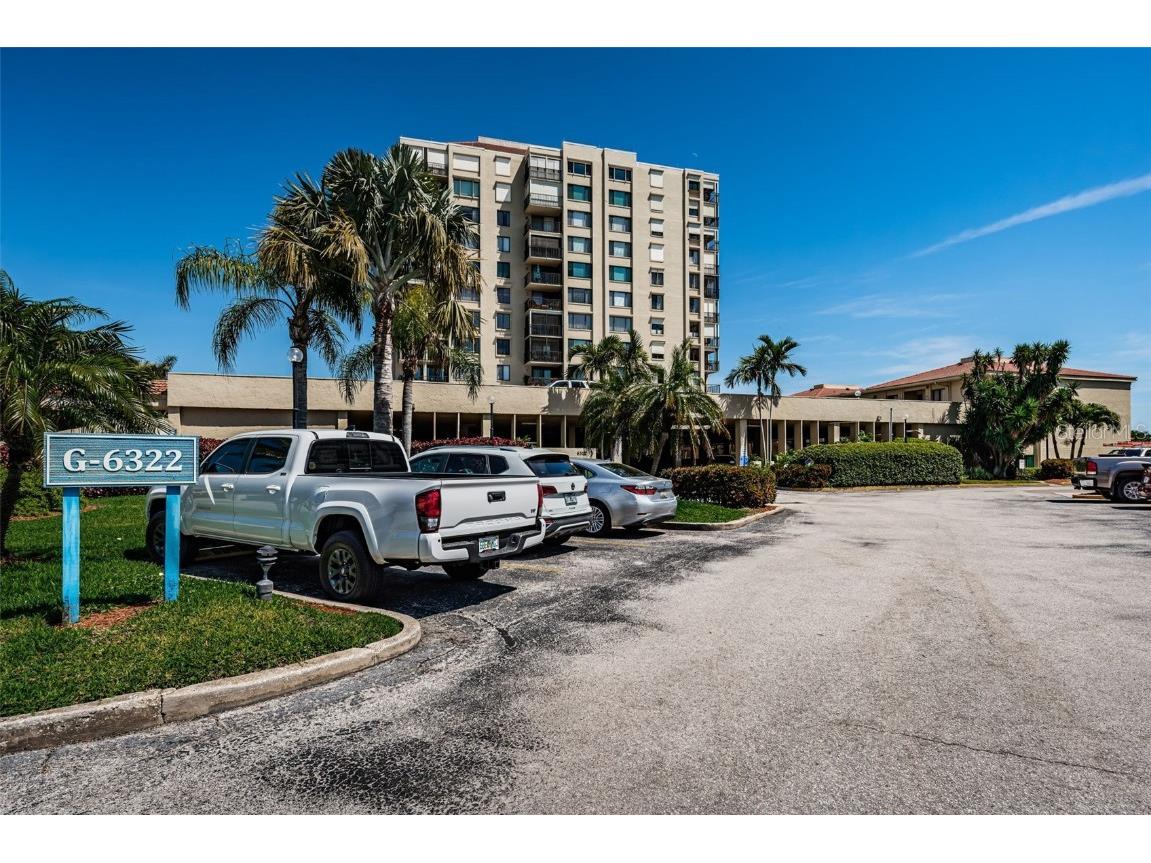 6322 Palma Del Mar Boulevard S #1104 Saint Petersburg FL 33715 TB8439773 image1