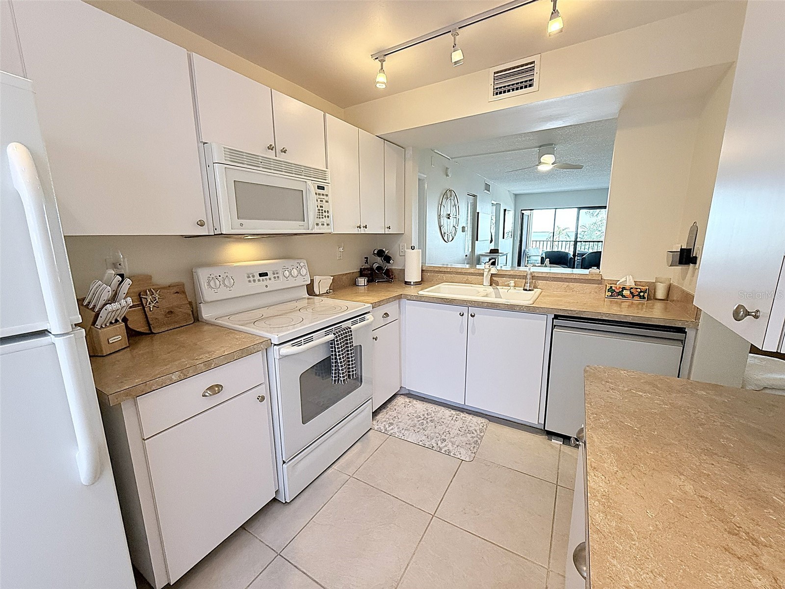 6322 Palma Del Mar Boulevard S #213 Saint Petersburg FL 33715 - TAMPA BAY TB8503307 image13