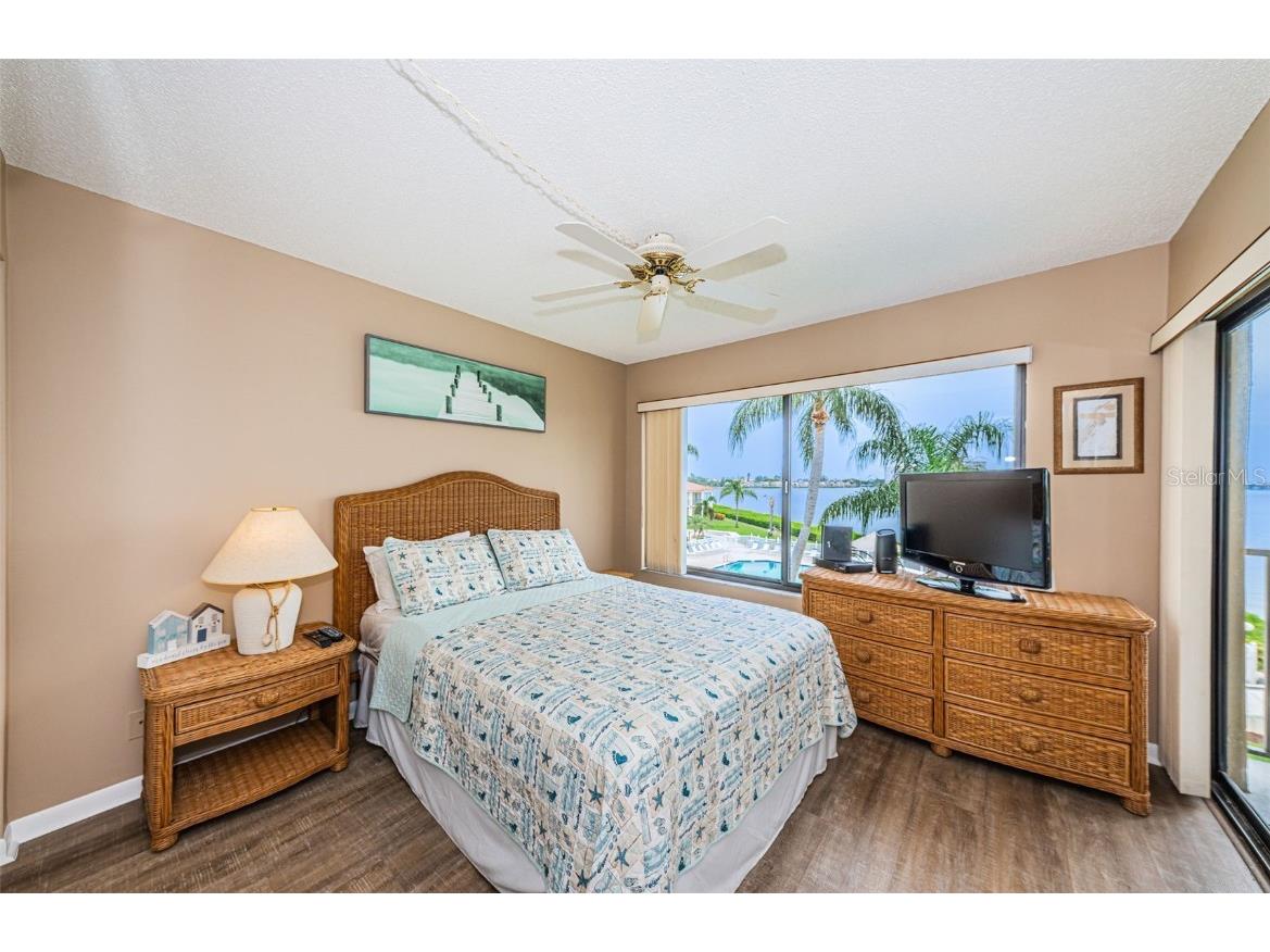 6322 Palma Del Mar Boulevard S #305 Saint Petersburg FL 33715 U8230086 image12