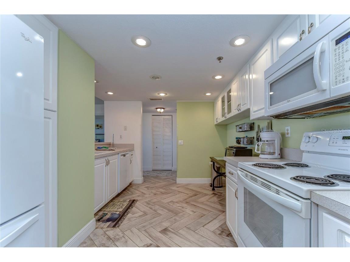 6322 Palma Del Mar Boulevard S #505 Saint Petersburg FL 33715 TB8423829 image9