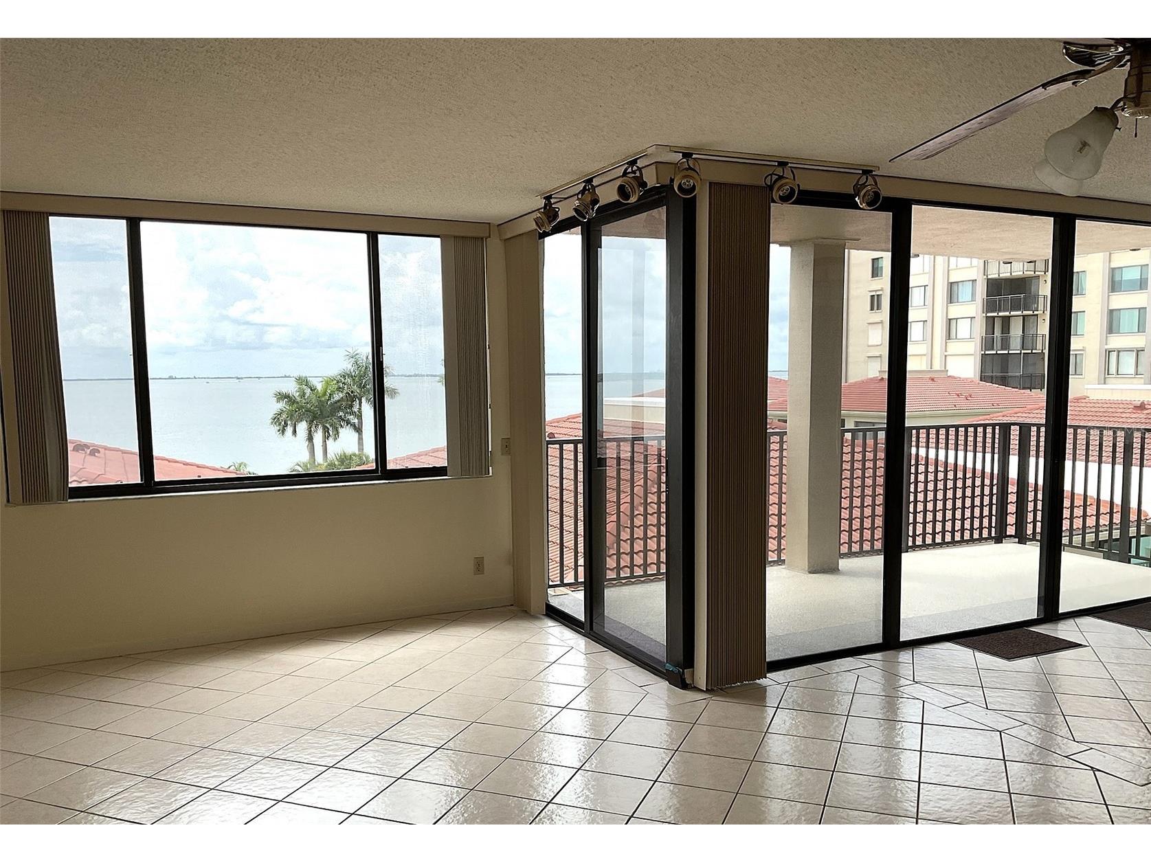 6322 Palma Del Mar Boulevard S #G402 Saint Petersburg FL 33715 TB8514928 image2