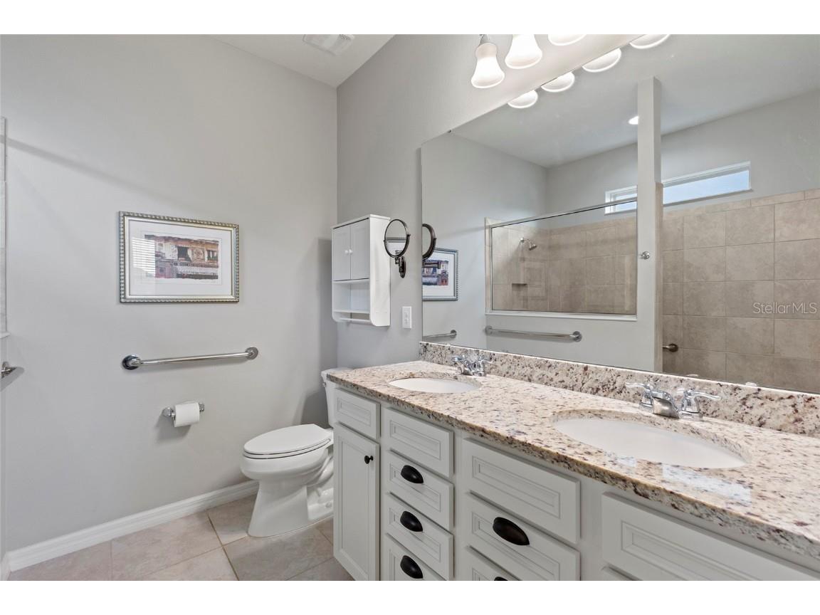 6323 Kenava Loop Palmetto FL 34221 A4674236 image17