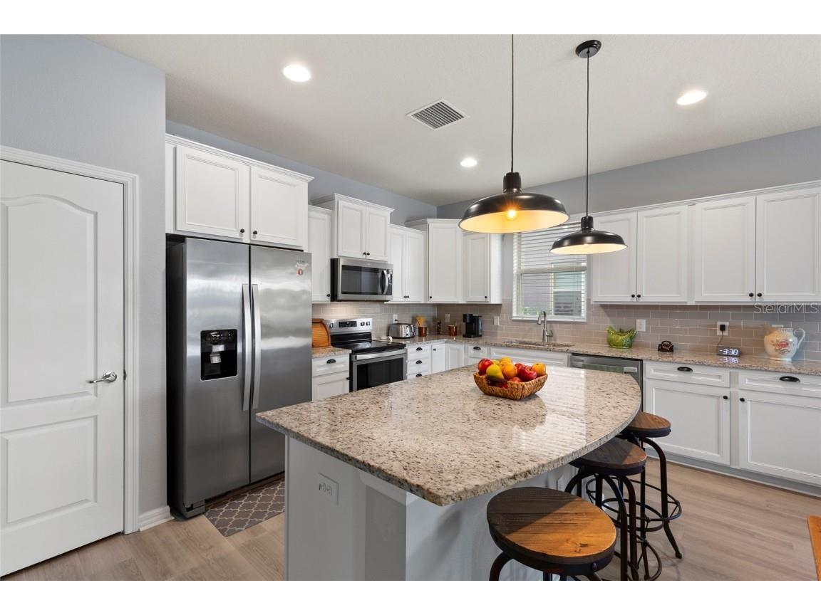 6323 Kenava Loop Palmetto FL 34221 A4674236 image7