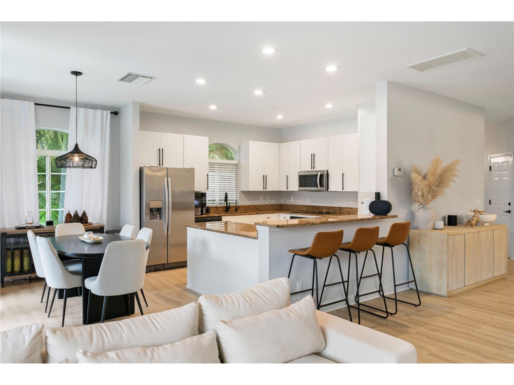 6323 Vista Verde Drive E Saint Petersburg FL 33707 TB8515345 image20