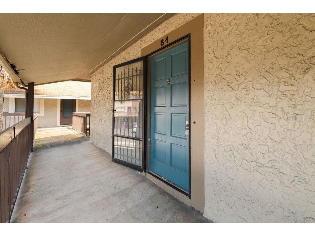 6324 Newtown Circle #24B1 Tampa FL 33615 T3520863 image1