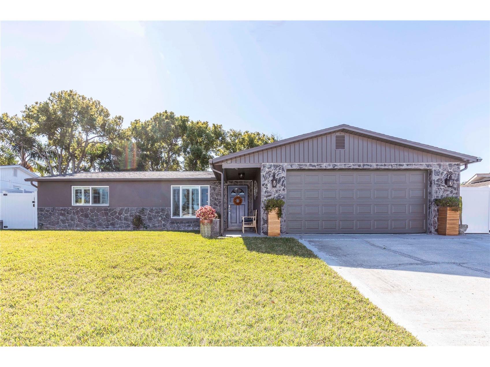 6324 Patella Ave. New Port Richey FL 34653 W7882078 image1