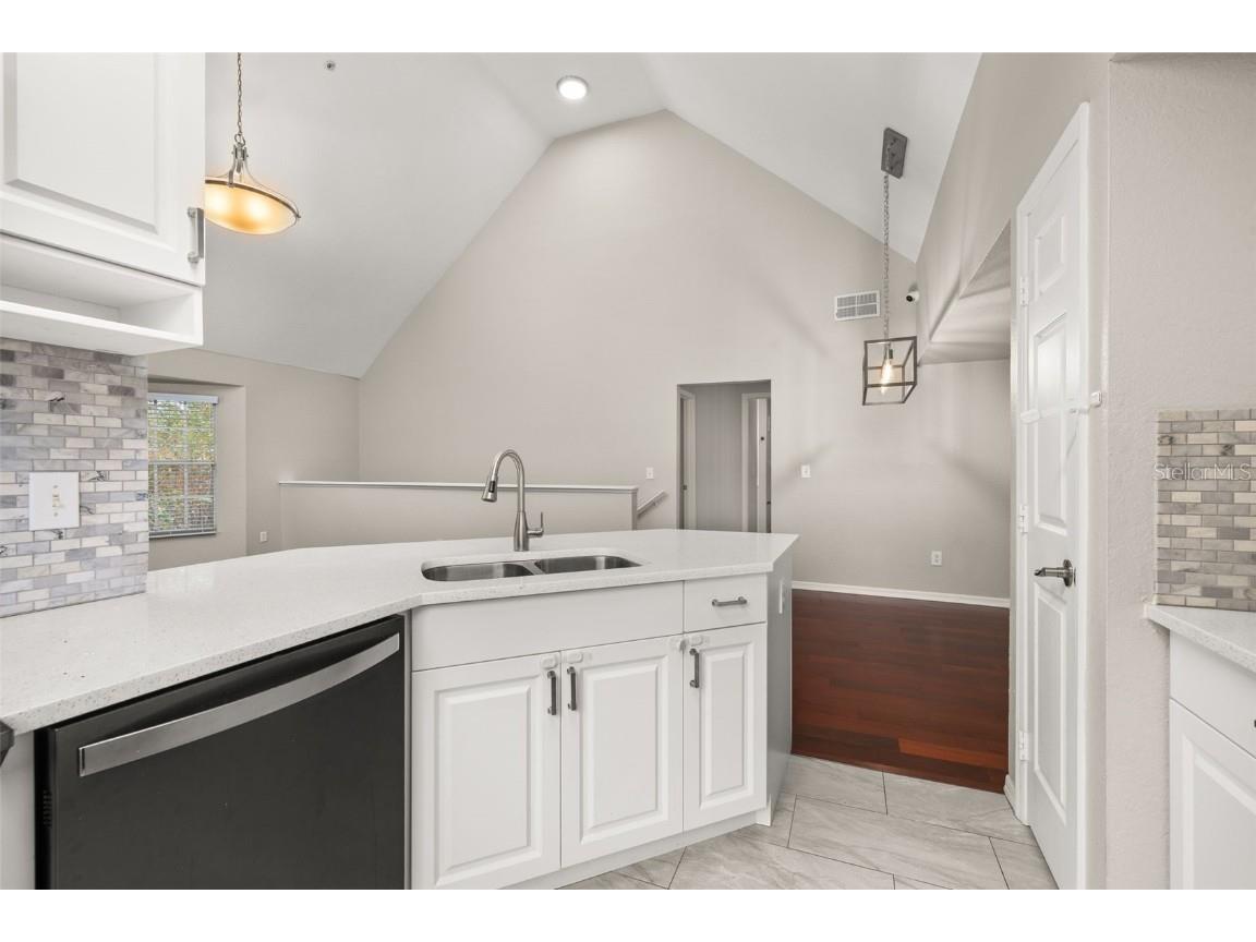 6324 Raleigh Street #711 Orlando FL 32835 S5139409 image17