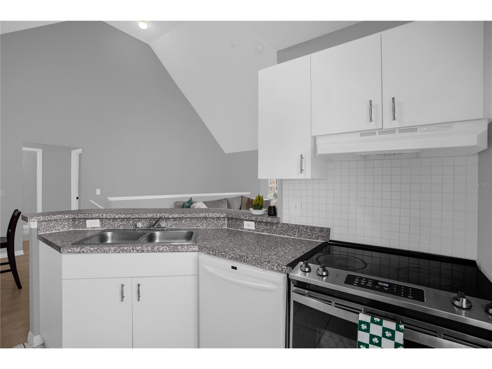 6324 Raleigh Street #712 Orlando FL 32835 O6389625 image10