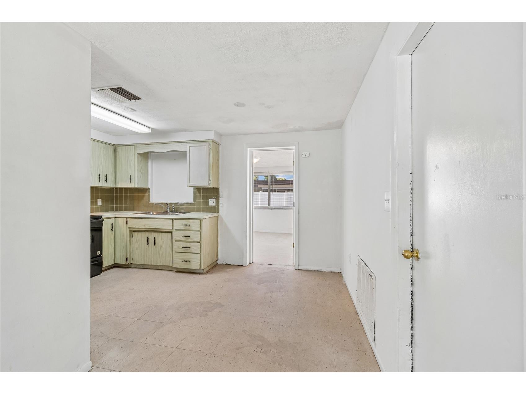 6324 Tralee Avenue New Port Richey FL 34653 TB8521813 image13