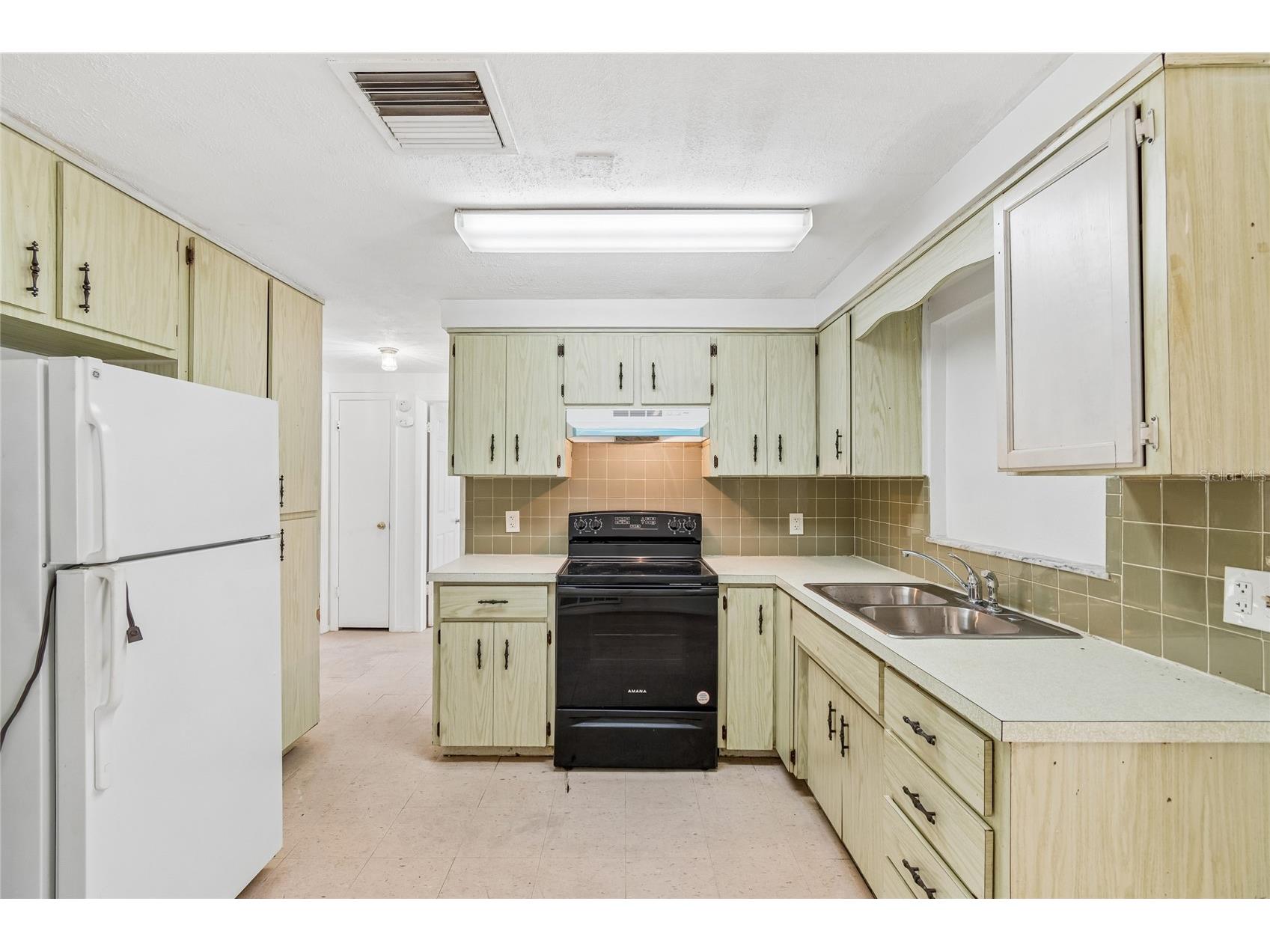 6324 Tralee Avenue New Port Richey FL 34653 TB8521813 image17