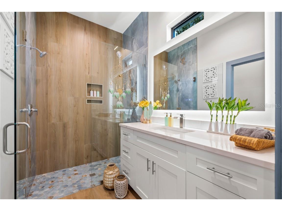 6325 11th Avenue S Gulfport FL 33707 TB8452010 image23