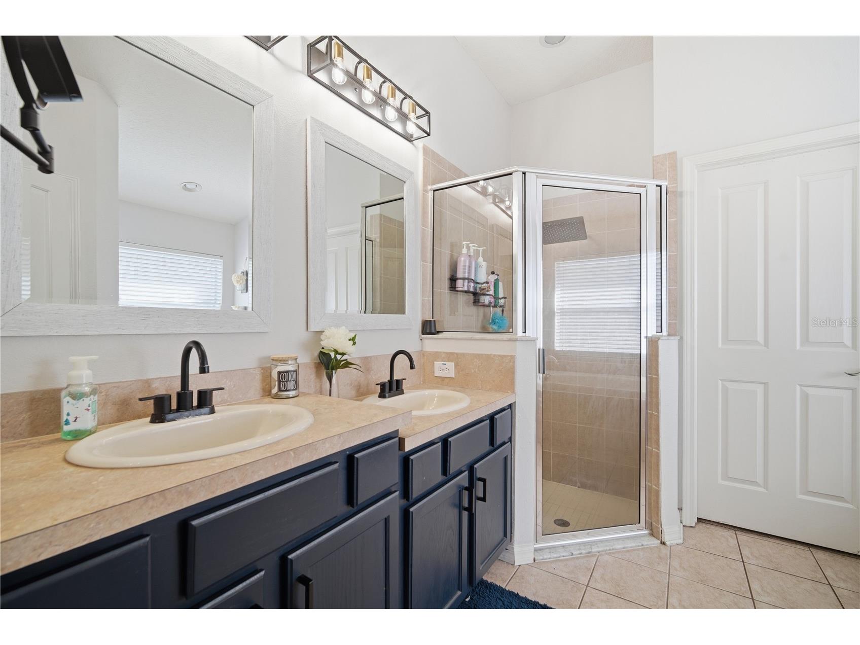 6325 Bridgecrest Drive Lithia FL 33547 TB8466217 image14