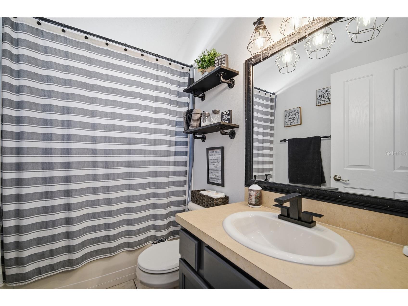 6325 Bridgecrest Drive Lithia FL 33547 TB8466217 image32