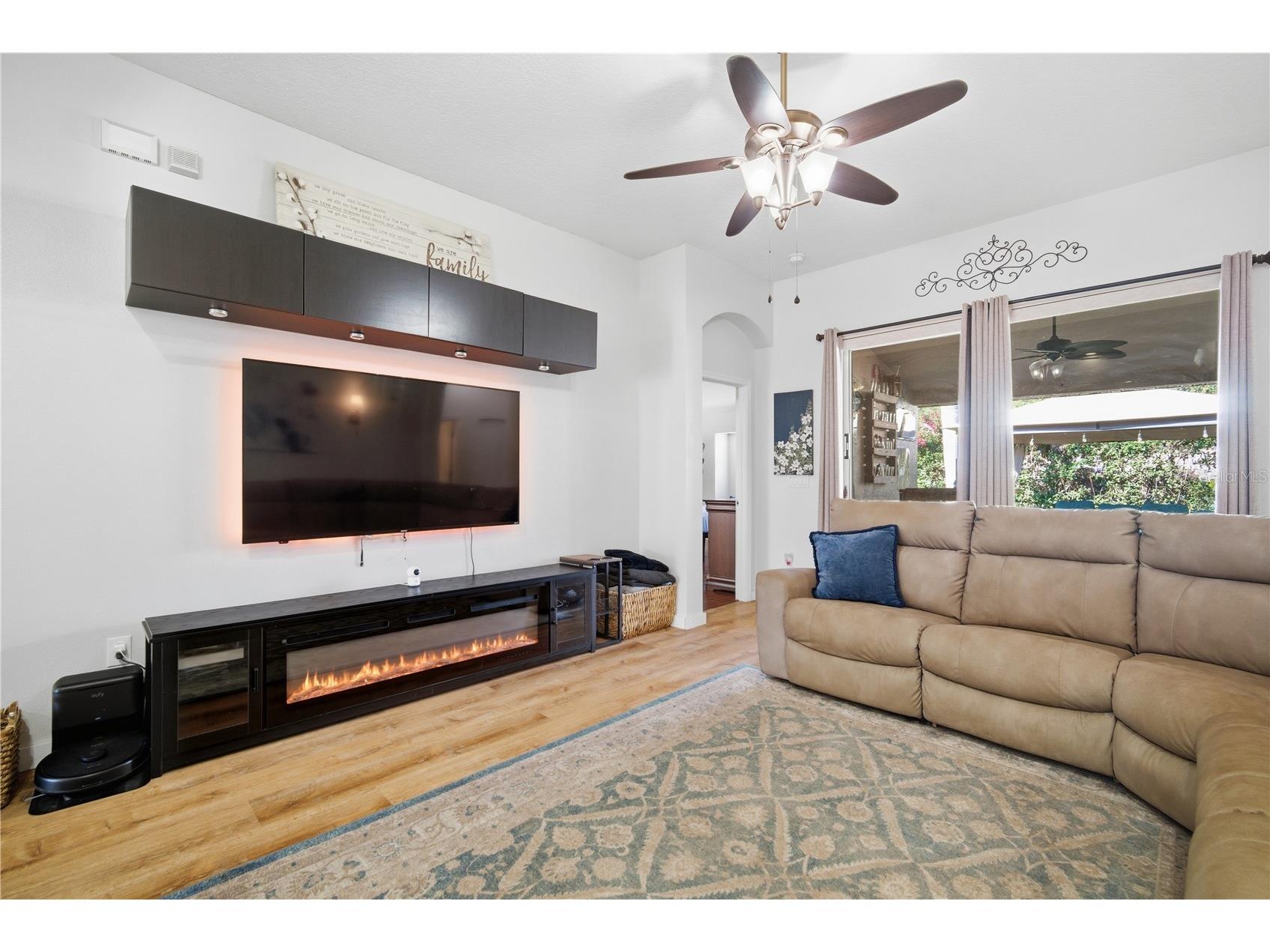 6325 Bridgecrest Drive Lithia FL 33547 TB8466217 image7