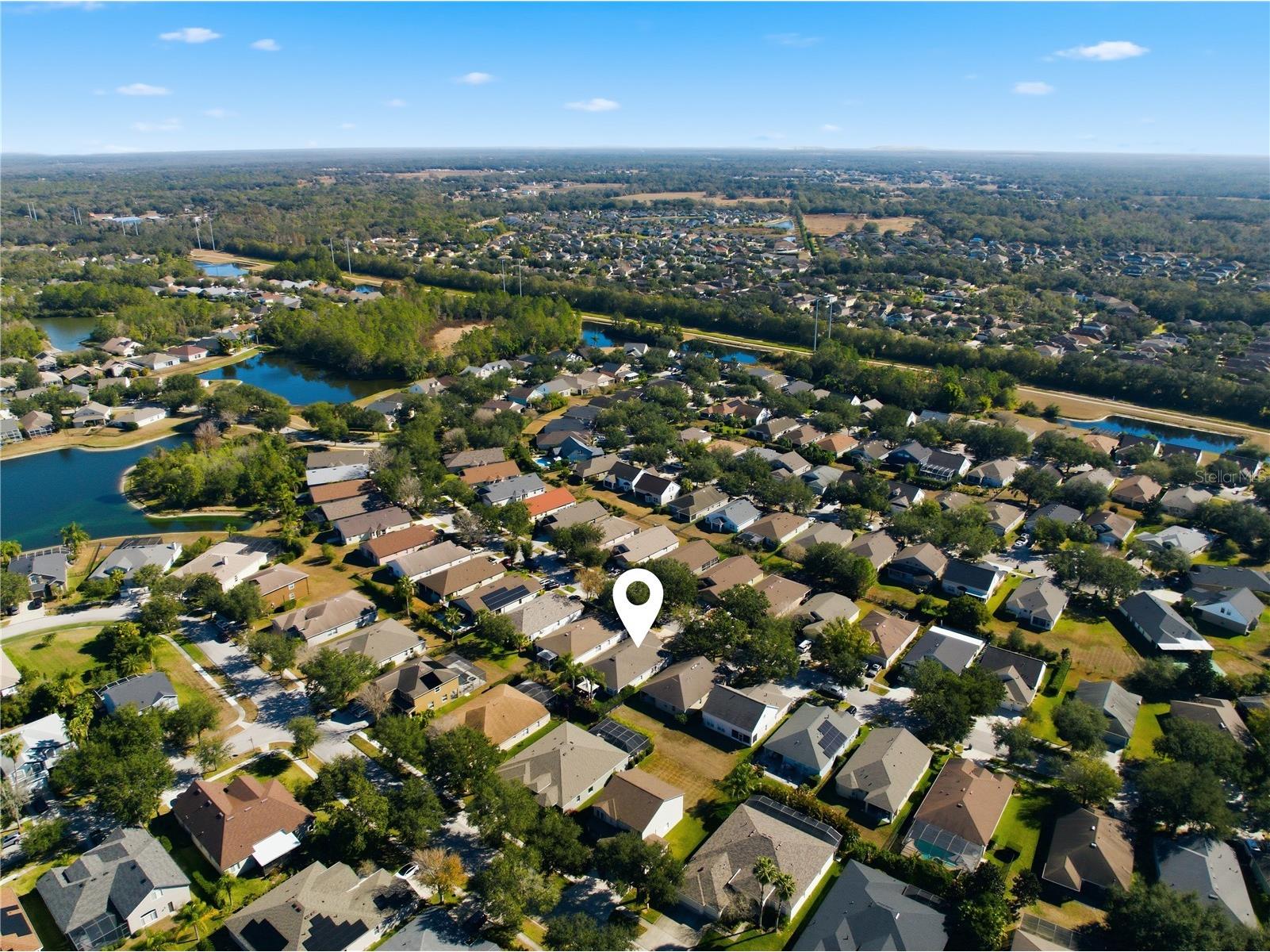 6325 Bridgecrest Drive Lithia FL 33547 TB8466217 image71