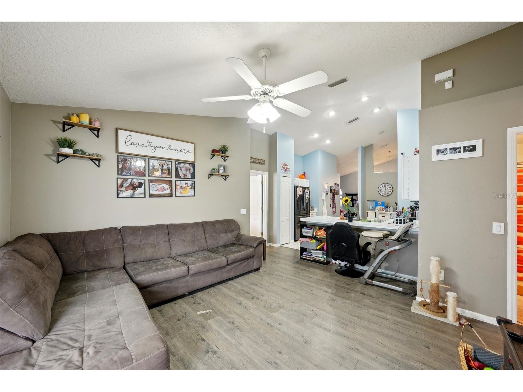 6325 Chapel Pines Boulevard Wesley Chapel FL 33545 TB8341772 image14