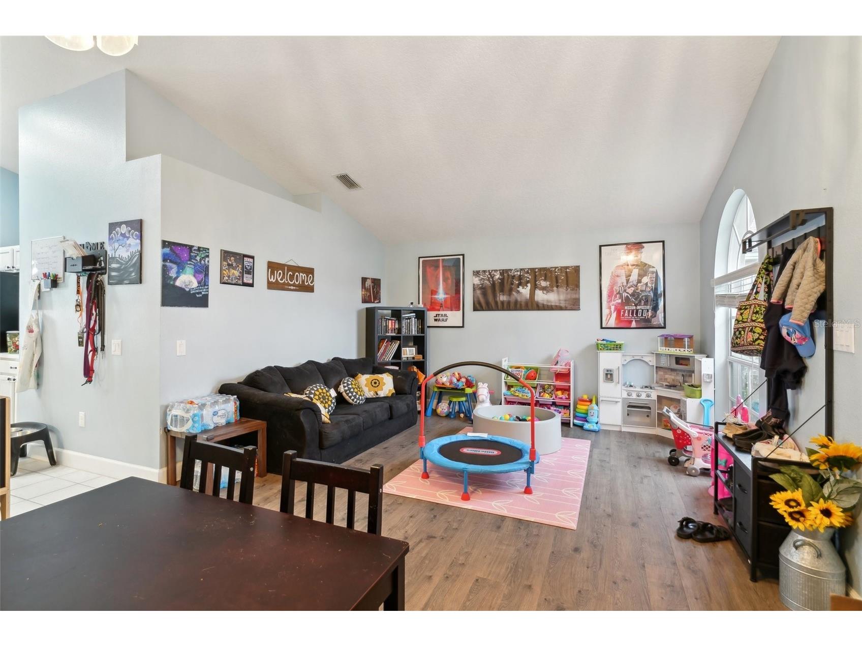 6325 Chapel Pines Boulevard Wesley Chapel FL 33545 TB8341772 image6