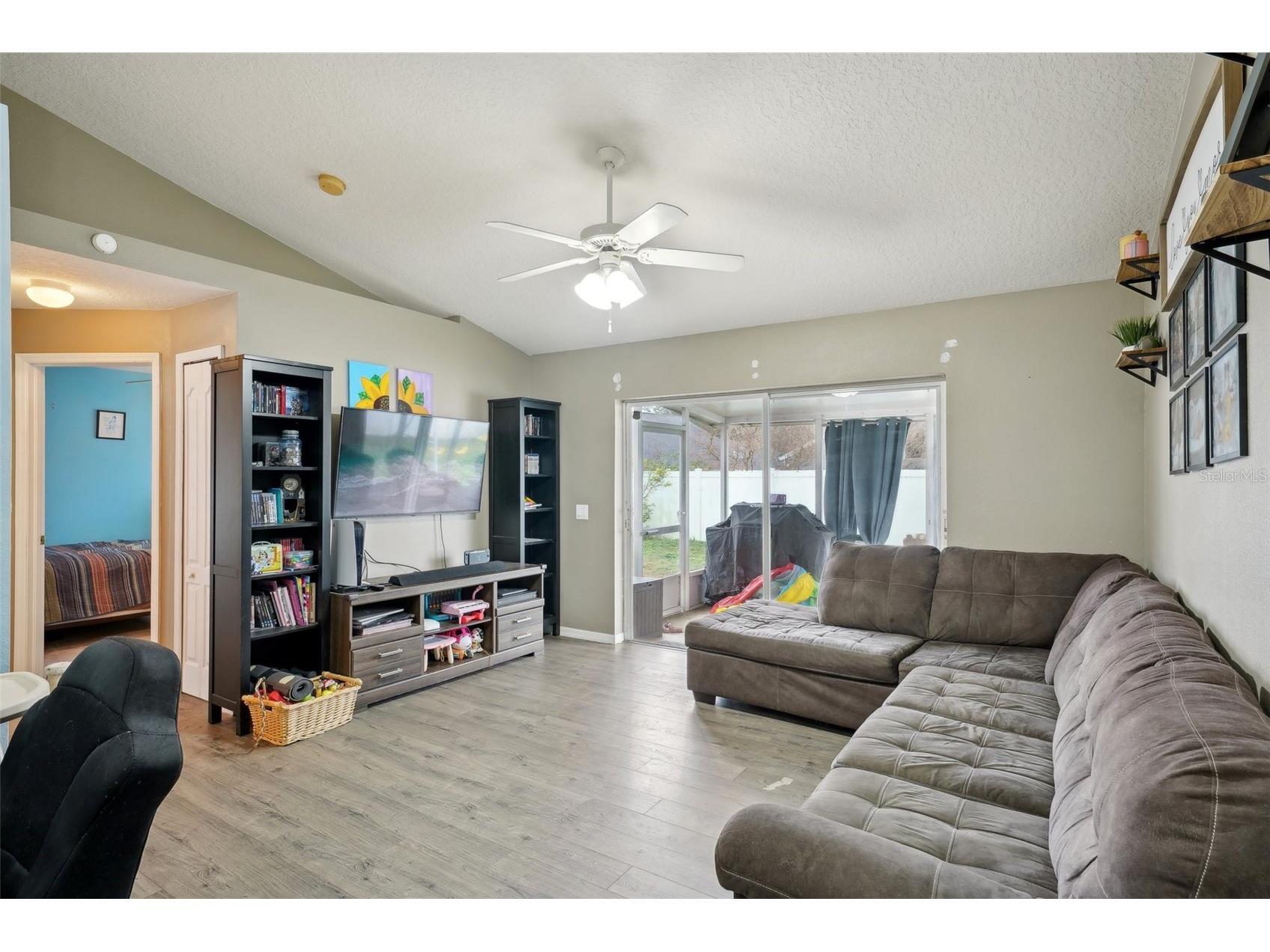 6325 Chapel Pines Boulevard Wesley Chapel FL 33545 TB8341772 image8