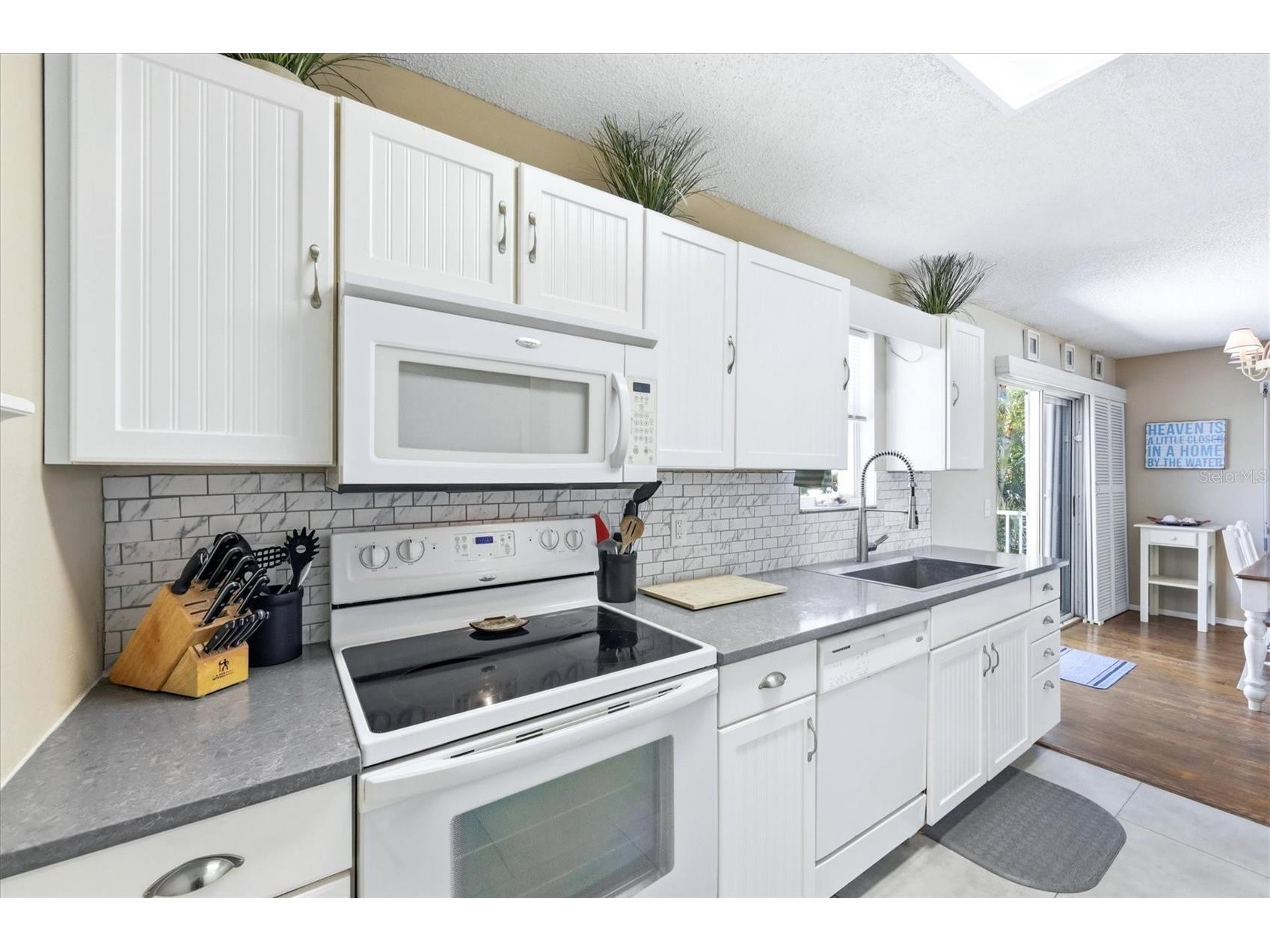 6325 Gulf Drive Holmes Beach FL 34217 A4693216 image18