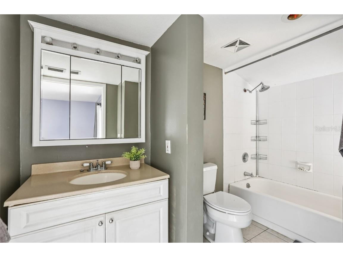 6325 Newtown Circle #25B2 Tampa FL 33615 TB8344539 image40