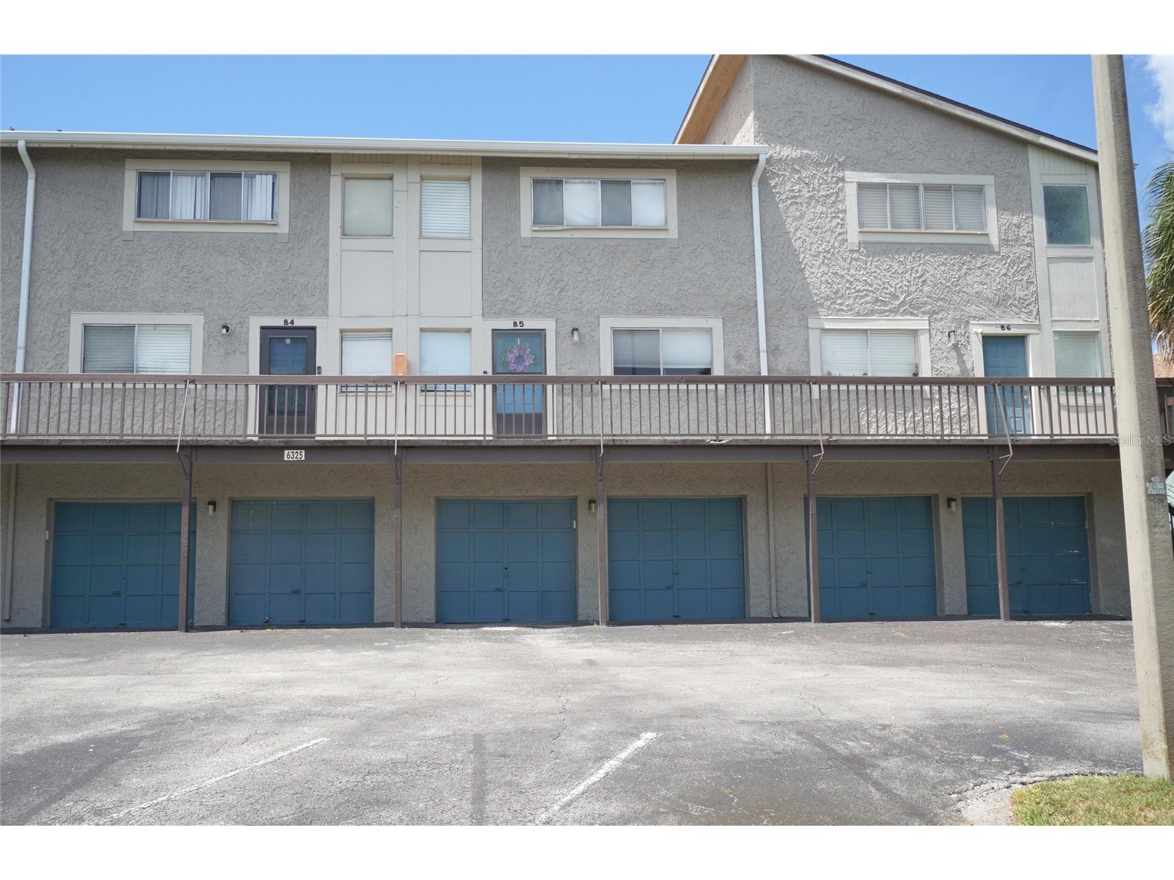 6325 Newtown Circle #B5 Tampa FL 33615 TB8507832 image1