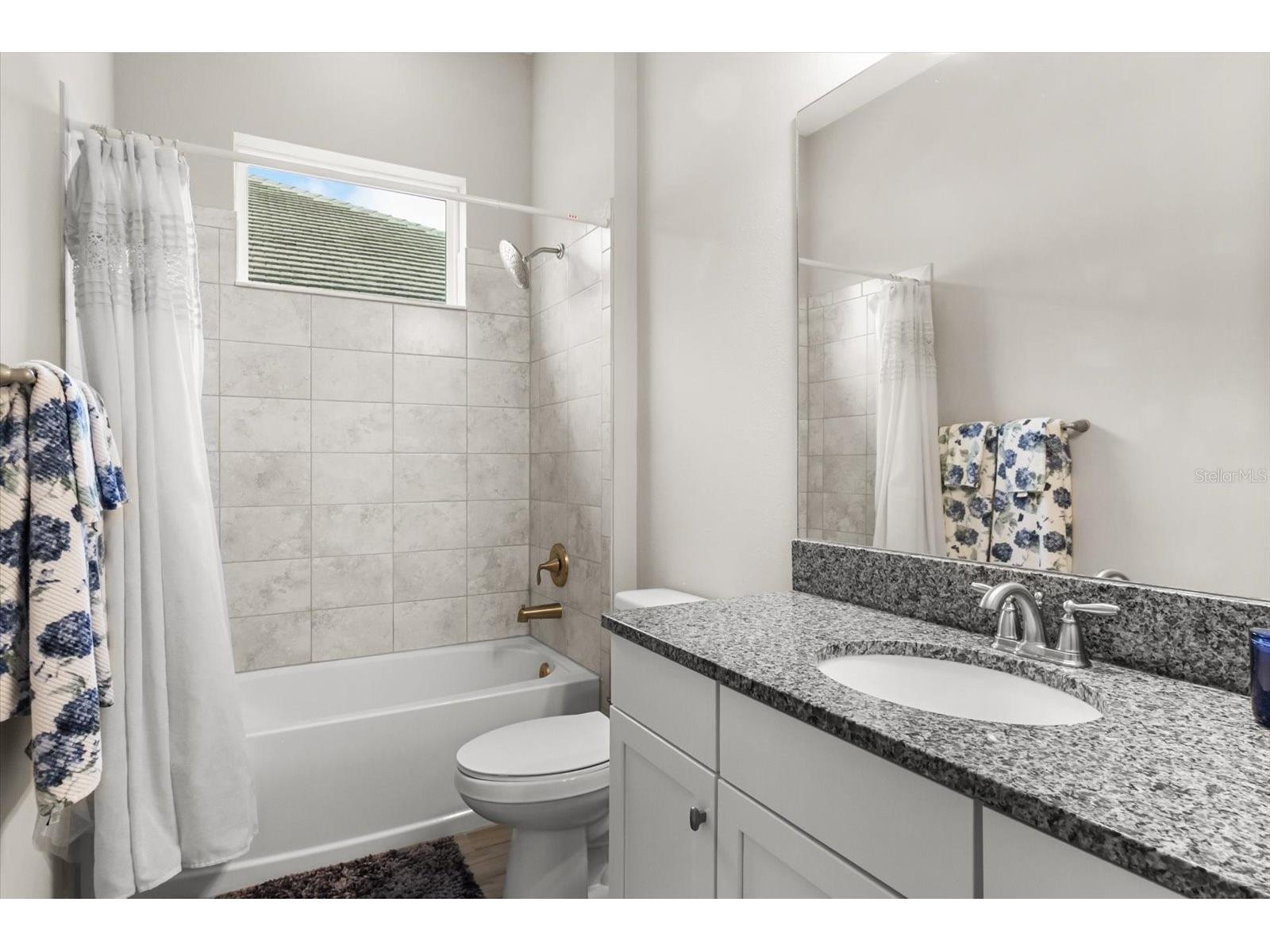 6325 Rivo Lakes Boulevard Sarasota FL 34241 A4696525 image37