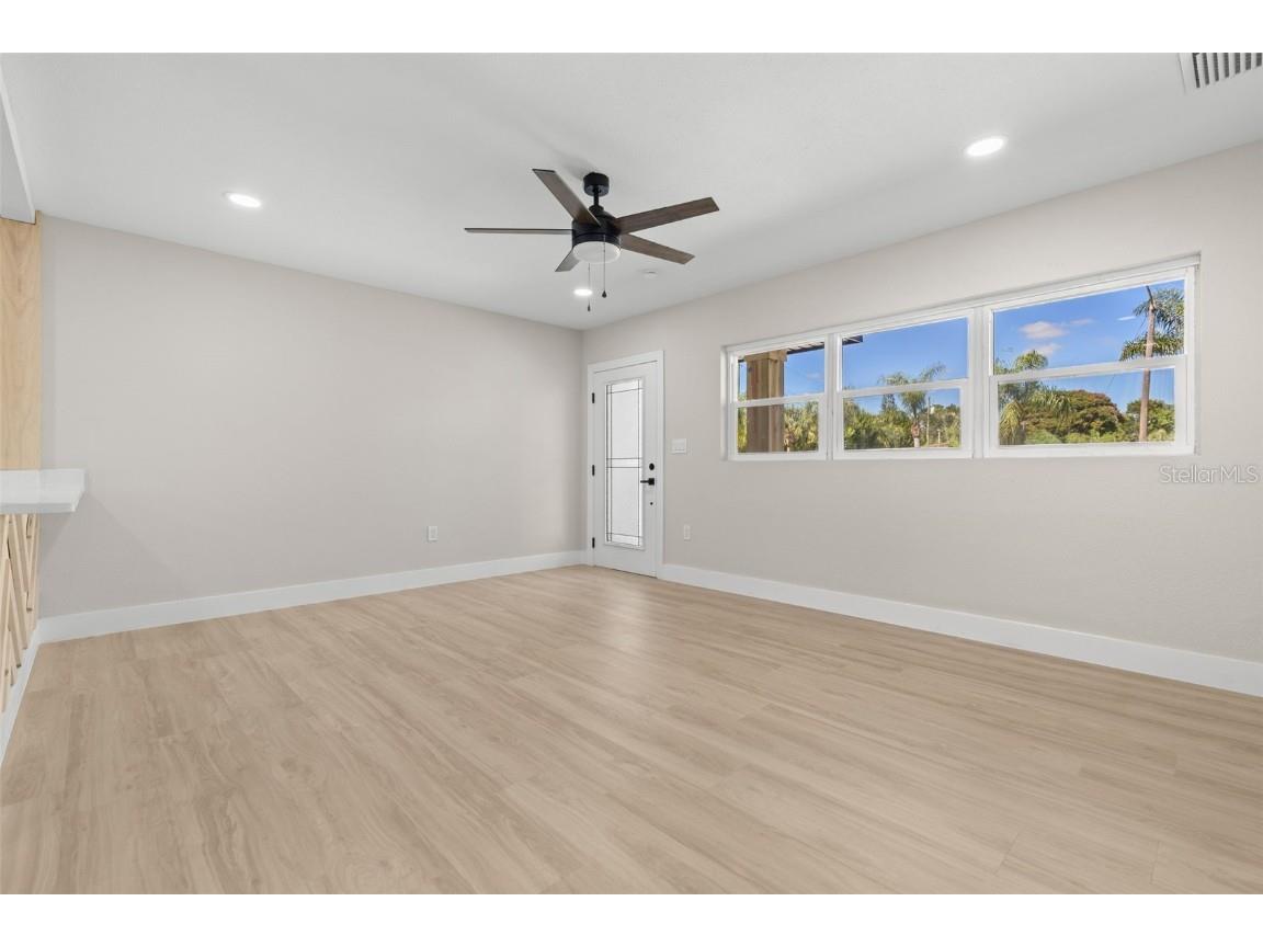 6326 7th Avenue S Gulfport FL 33707 TB8439336 image6