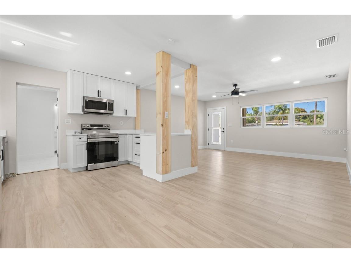 6326 7th Avenue S Gulfport FL 33707 TB8439336 image8