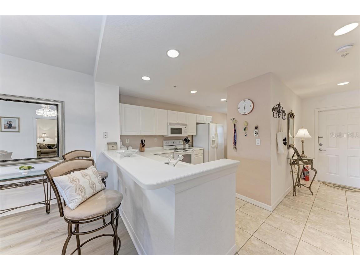 6326 Grand Oak Circle #203 Bradenton FL 34203 A4640780 image12