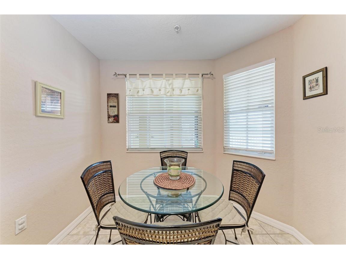 6326 Grand Oak Circle #203 Bradenton FL 34203 A4640780 image14