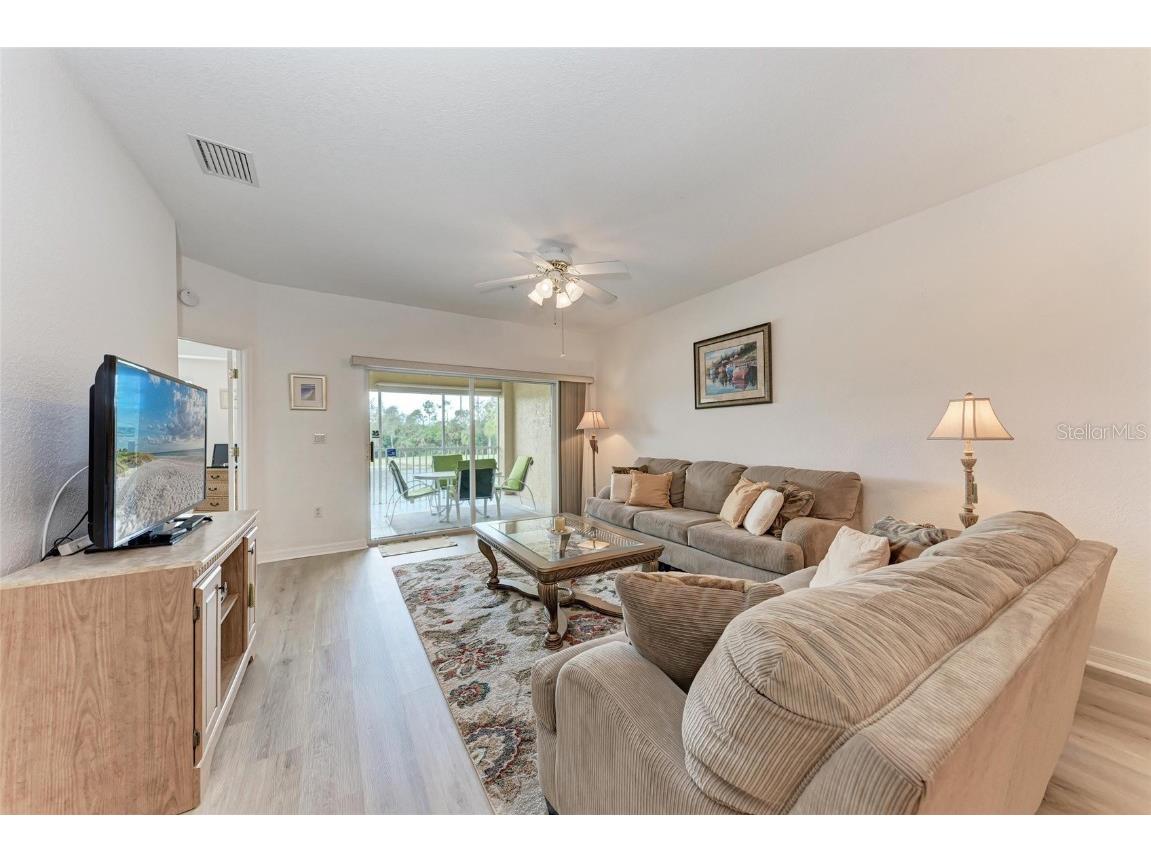6326 Grand Oak Circle #203 Bradenton FL 34203 A4640780 image7