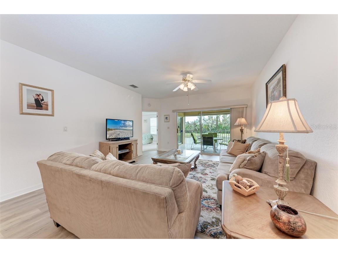 6326 Grand Oak Circle #203 Bradenton FL 34203 A4640780 image8