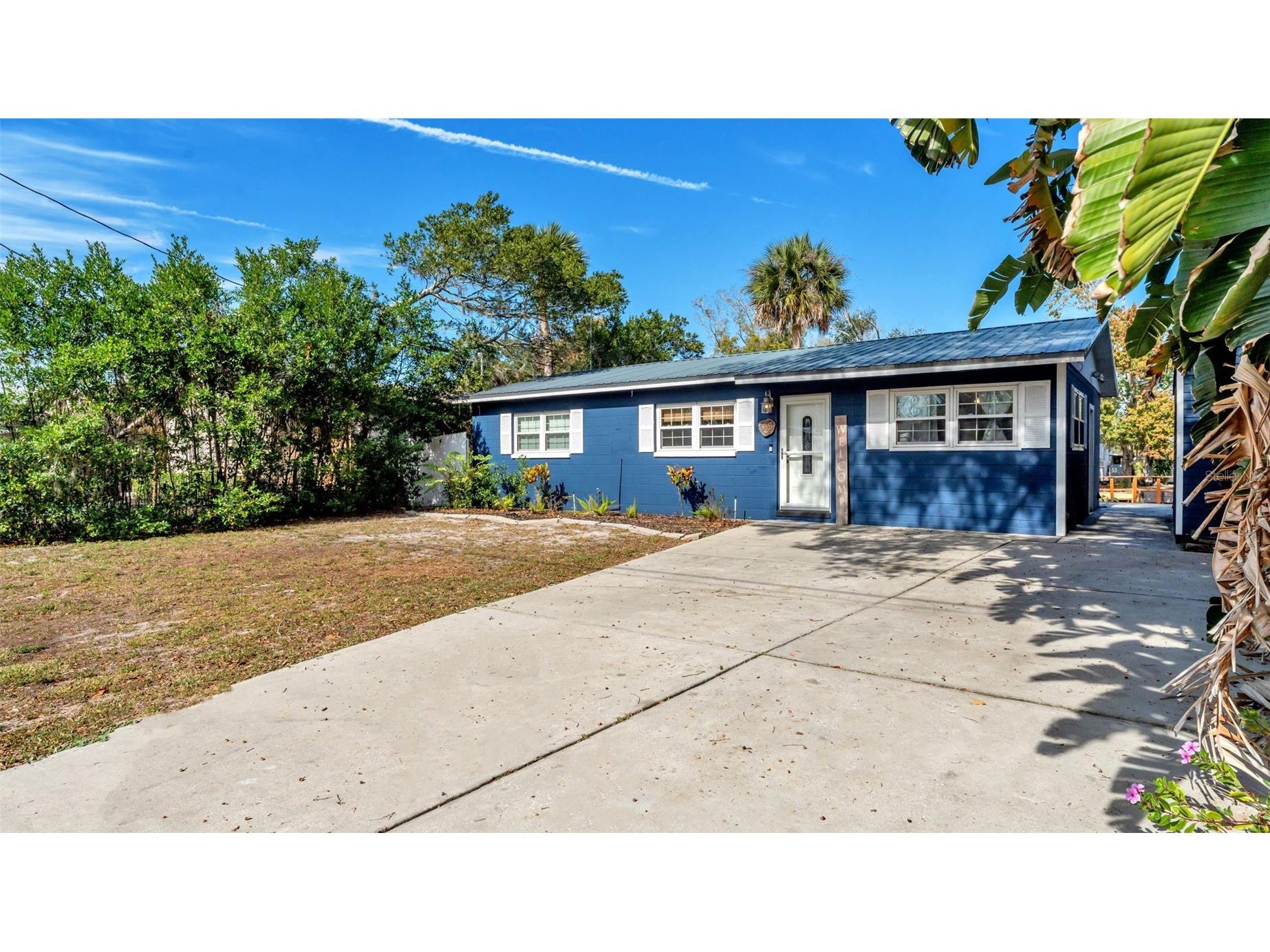 6327 Sebring Street Weeki Wachee FL 34607 TB8460081 image1