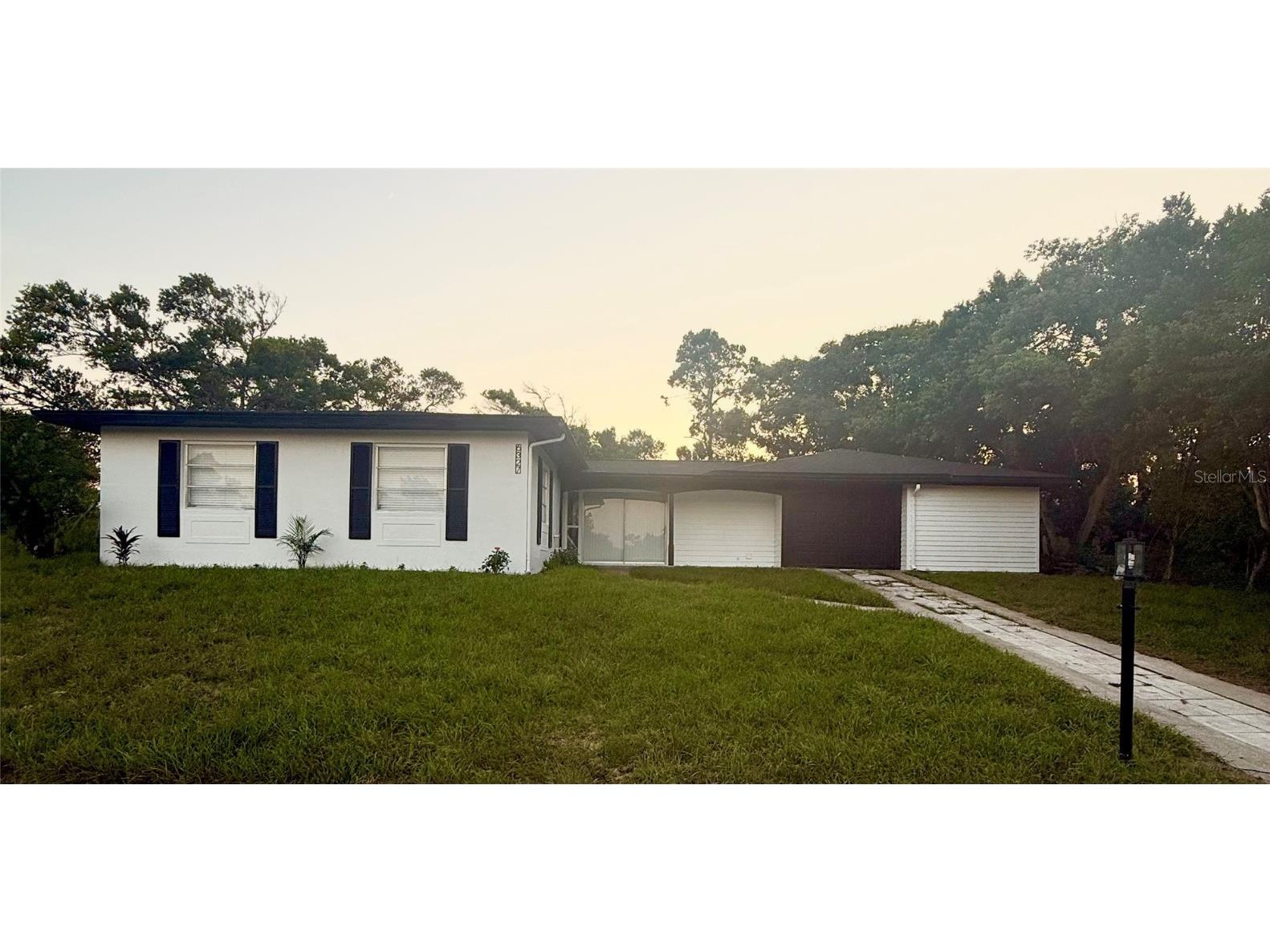 6327 Skyline Court Spring Hill FL 34606 TB8422075 image1