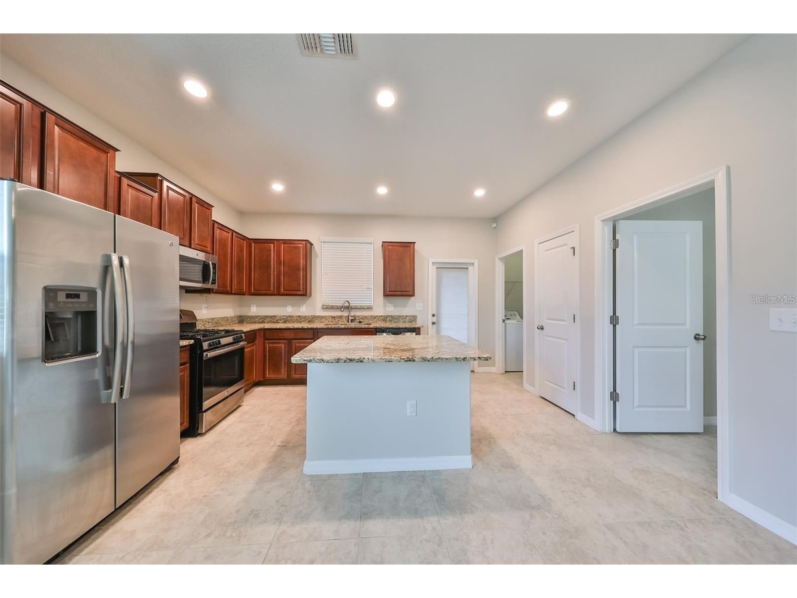 6328 Lantern View Place Apollo Beach FL 33572 TB8514802 image10