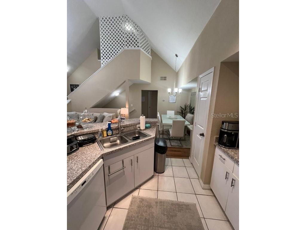 6328 Raleigh Street #814 Orlando FL 32835 O6363149 image20