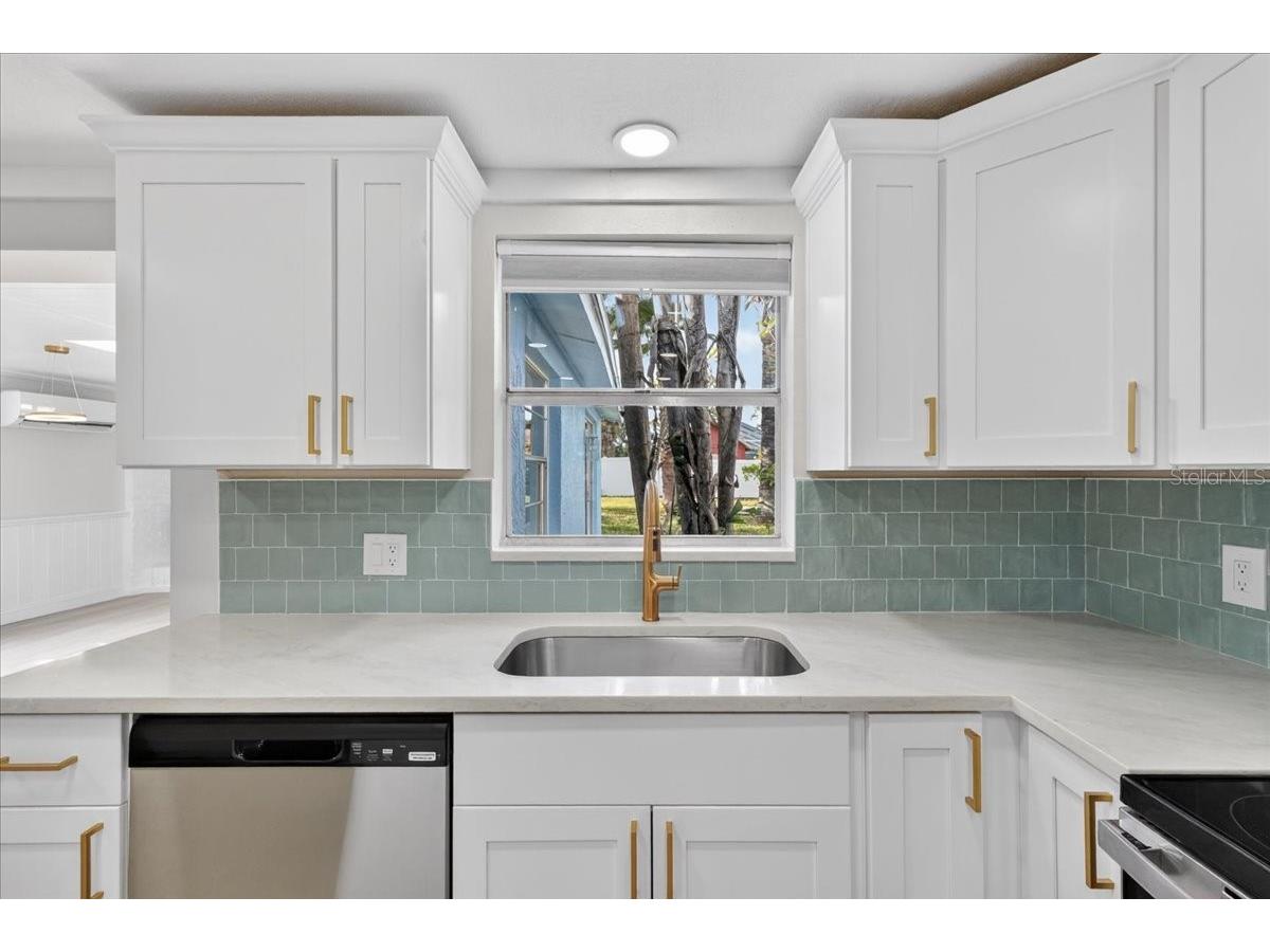 6329 Alaska Avenue New Port Richey FL 34653 TB8514736 image12