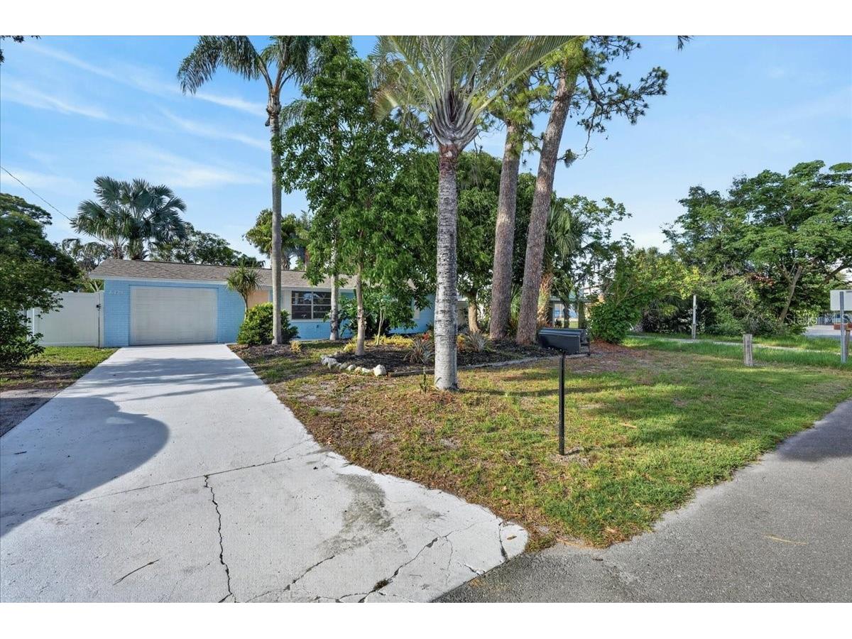 6329 Alaska Avenue New Port Richey FL 34653 TB8514736 image2