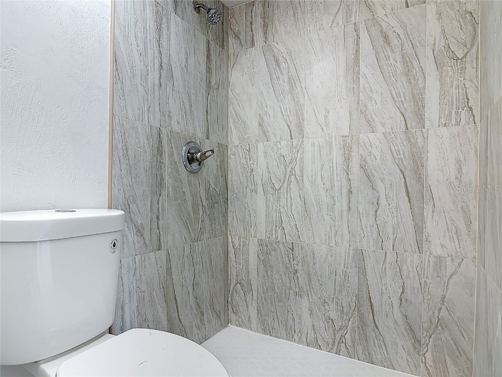 633 1/2 Elm Avenue Daytona Beach FL 32117 V4944691 image19