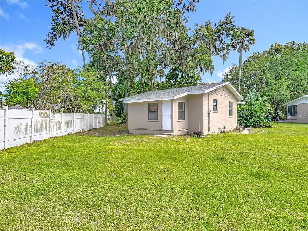 633 1/2 Elm Avenue Daytona Beach FL 32117 V4944691 image35