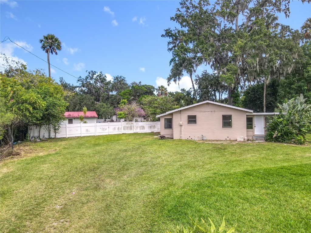 633 1/2 Elm Avenue Daytona Beach FL 32117 V4944691 image46