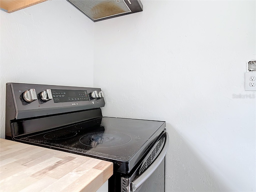 633 1/2 Elm Avenue Daytona Beach FL 32117 V4944691 image8