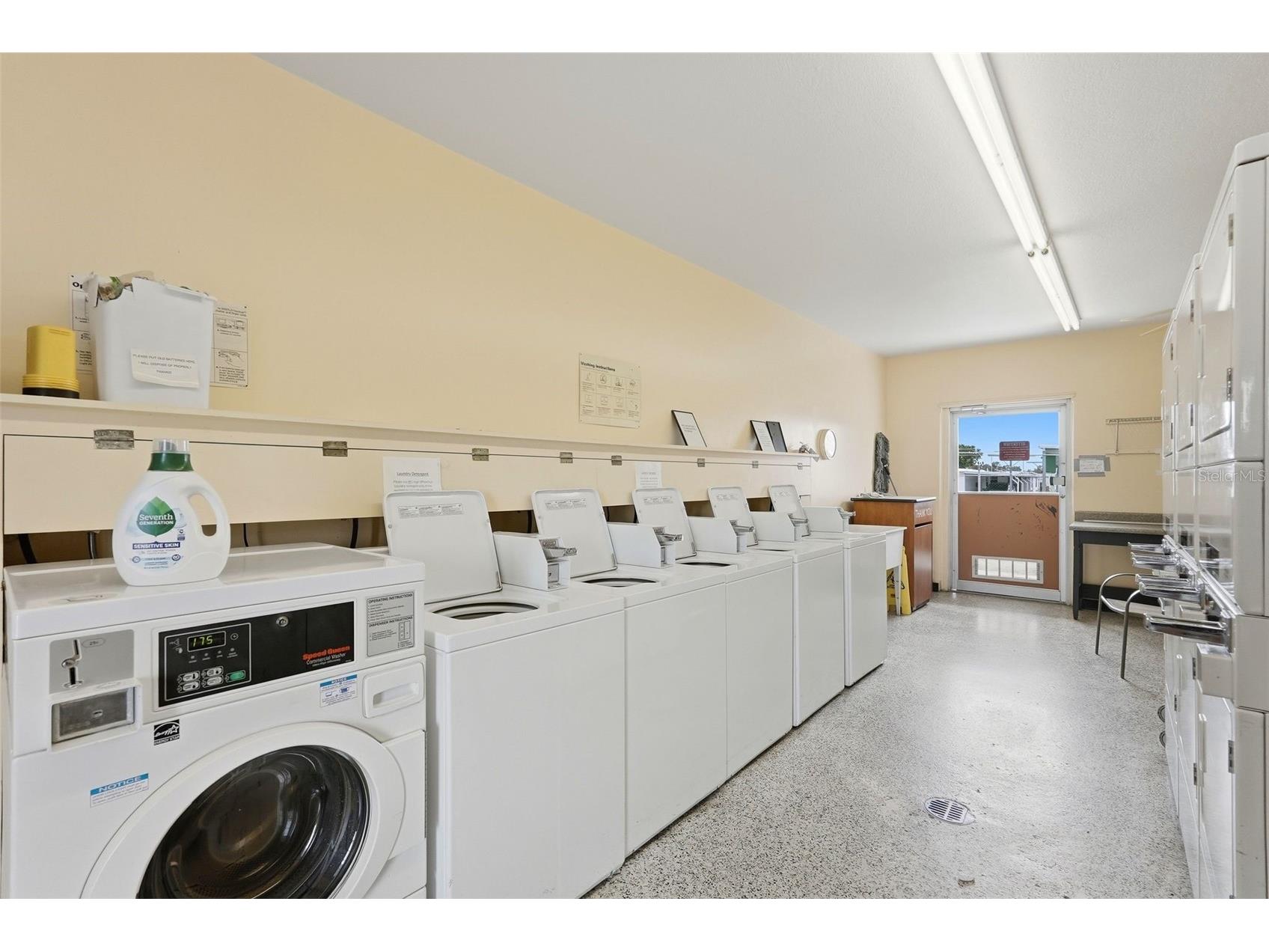 633 54th Way South Way S Gulfport FL 33707 TB8515555 image32