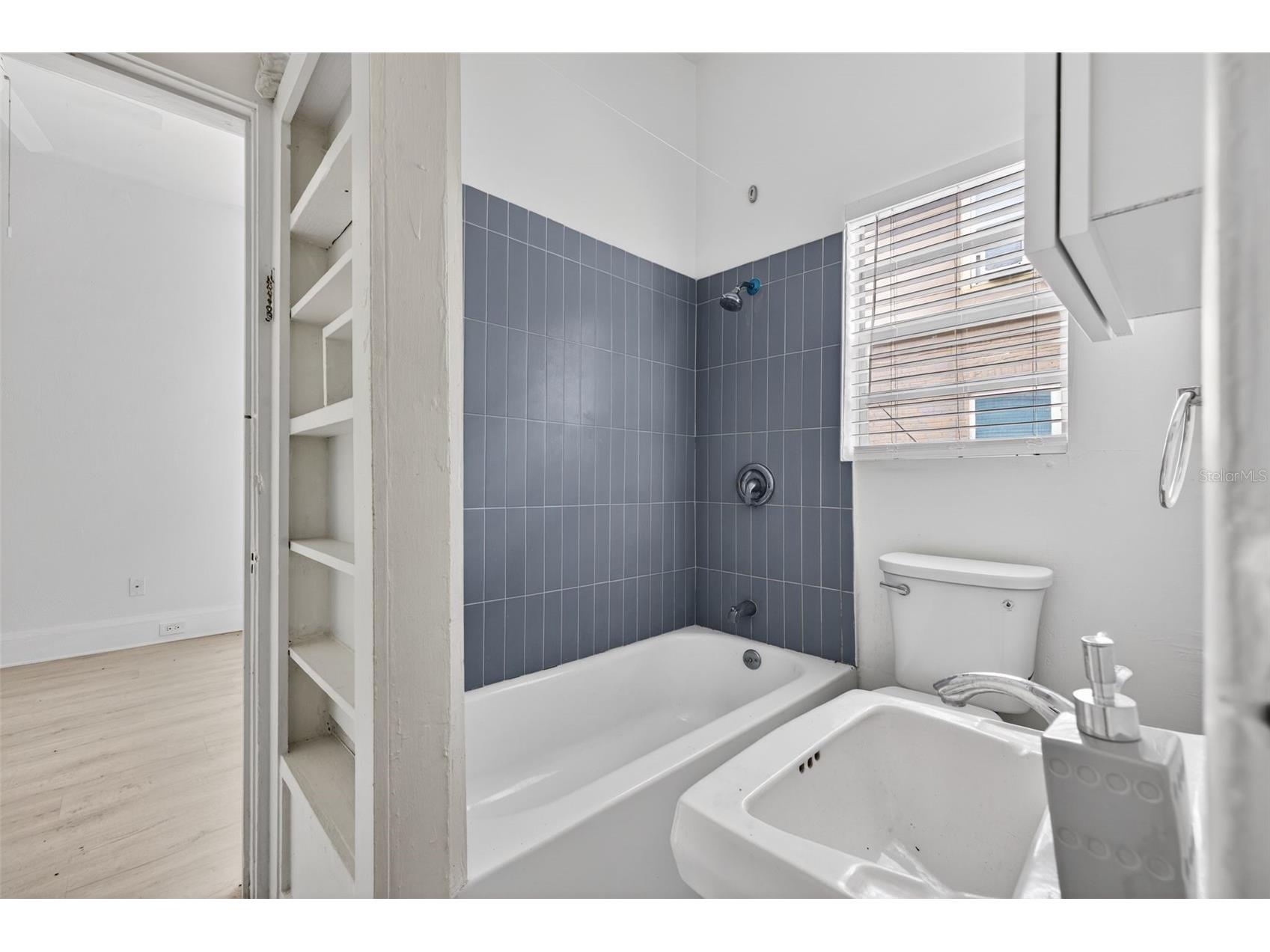 633 7th Avenue N Saint Petersburg FL 33701 A4697190 image24