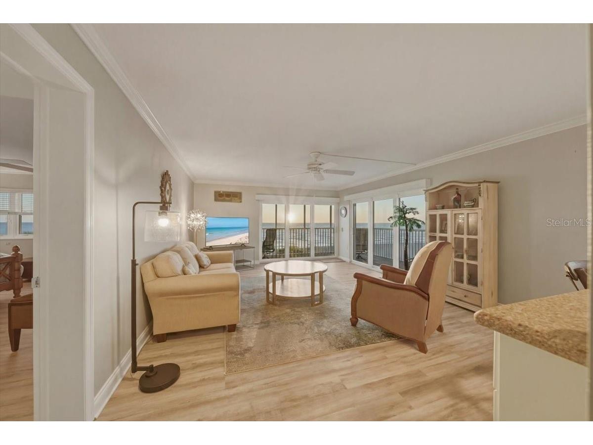 633 Alhambra Road #301 Venice FL 34285 A4686804 image5