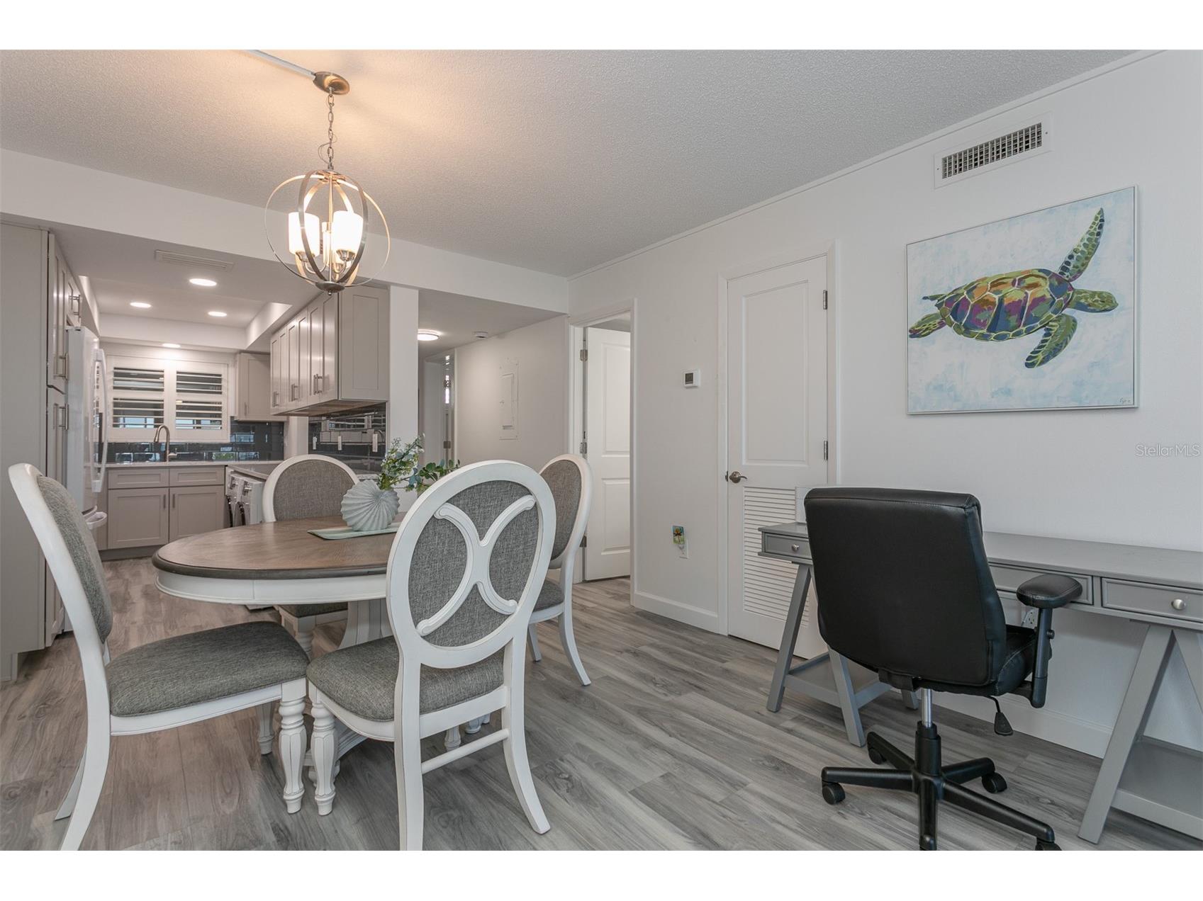 633 Alhambra Road #305 Venice FL 34285 - GULF OF AMERICA N6142609 image23