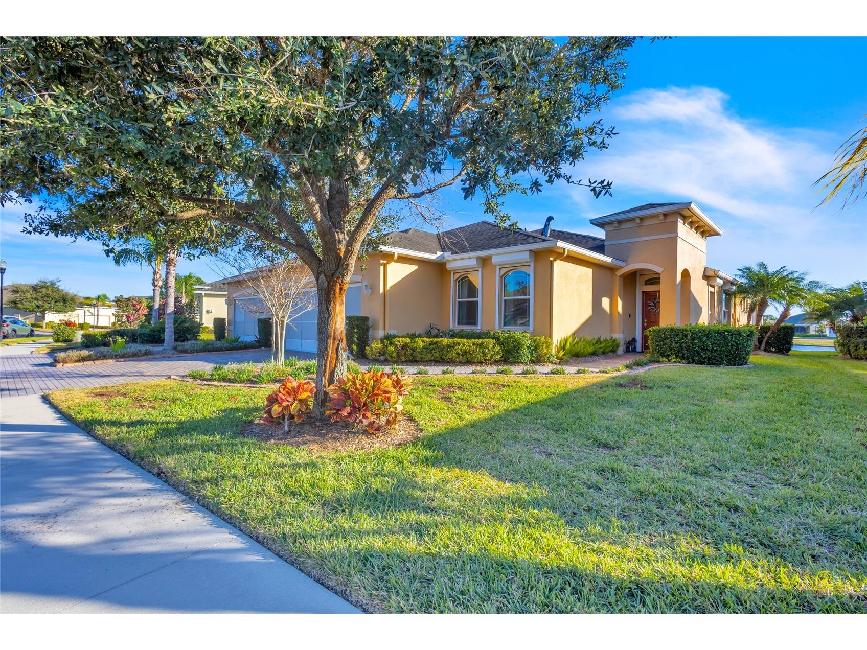 633 Chipper Drive Sun City Center FL 33573 TB8472306 image1