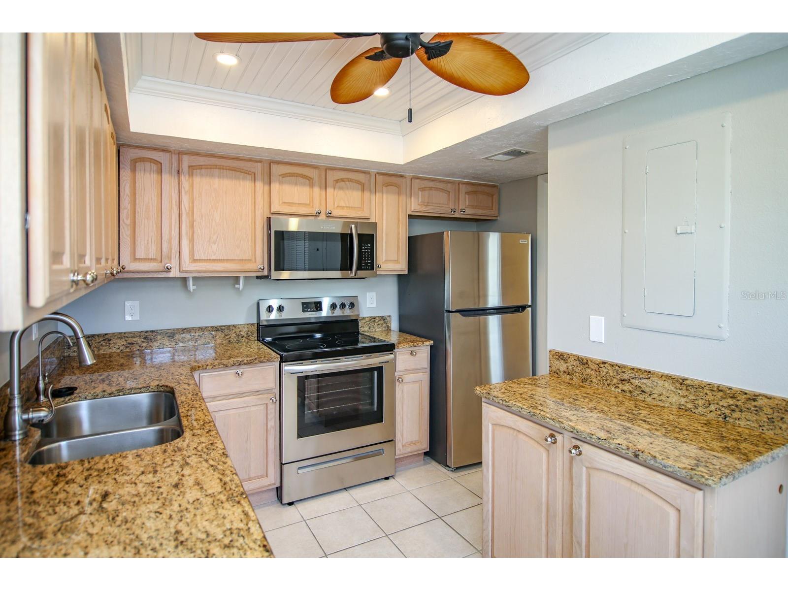 633 Estuary Drive Bradenton FL 34209 - PALMA SOLA BAY A4677274 image4