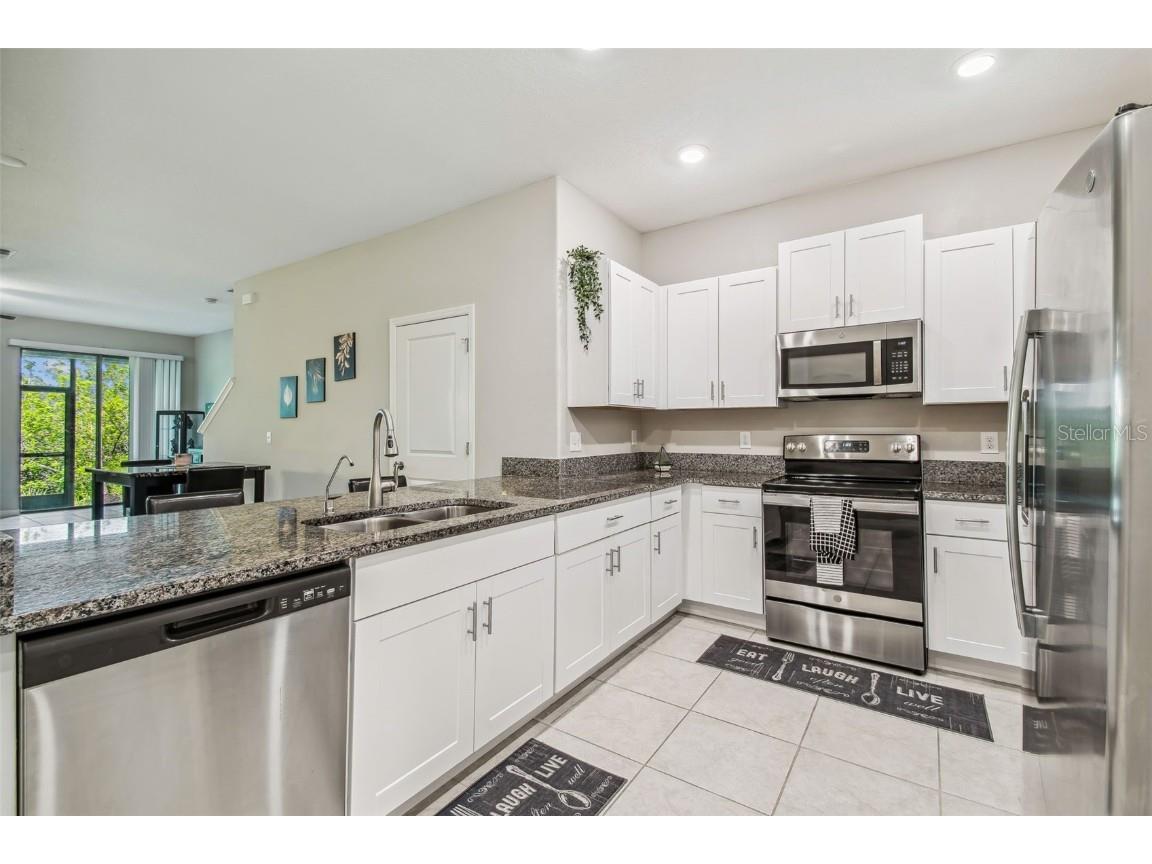 633 Royal Empress Drive Ruskin FL 33570 A4647086 image2