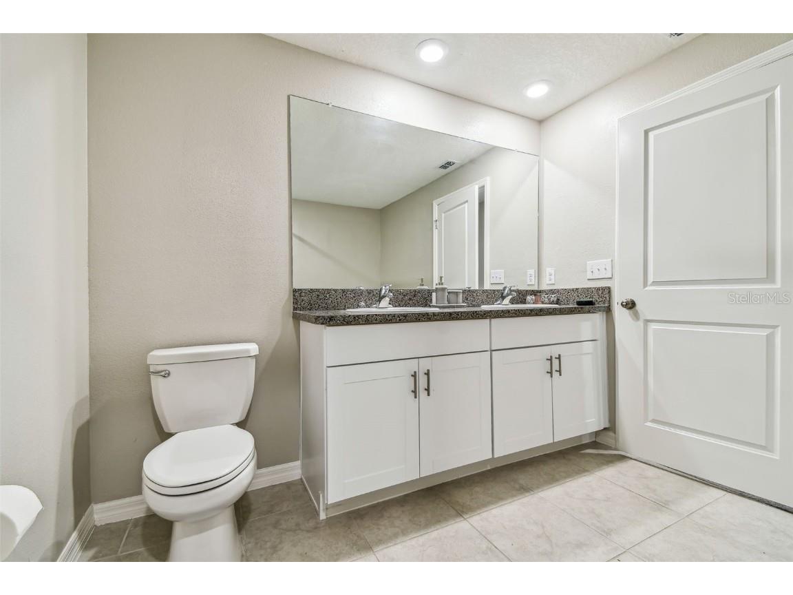 633 Royal Empress Drive Ruskin FL 33570 A4647086 image20